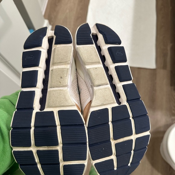 On Cloud Cloud Swift Tan & White - Picture 8 of 10